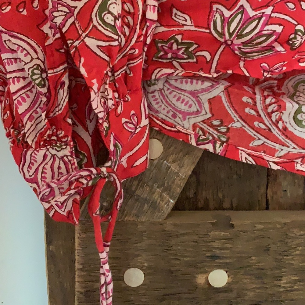 NWT Red Floral Antik Batik Top S 38 lovely!! - Picture 5 of 9